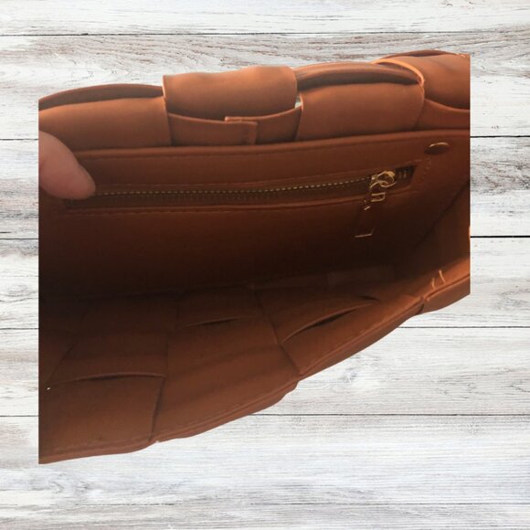 Woven Crossbody Bag  Vegan Leather - Picture 6 of 6